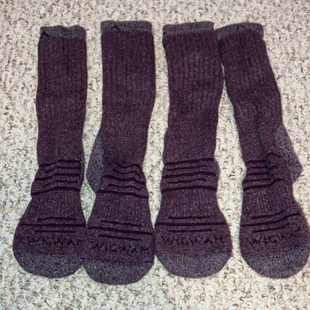Wigwam women’s socks, 2 pairs.